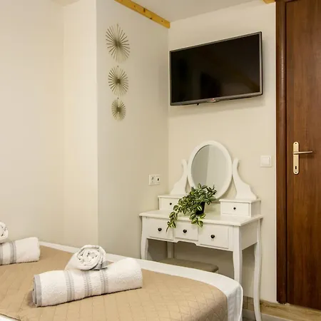 Olimpias Old Town * Corfu (city)